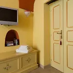 アパート Su Dandaru, The Castle View House