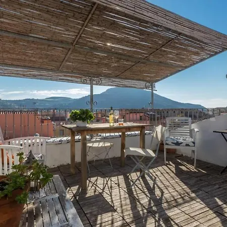 Apartment Su Dandaru, The Castle View House Bosa