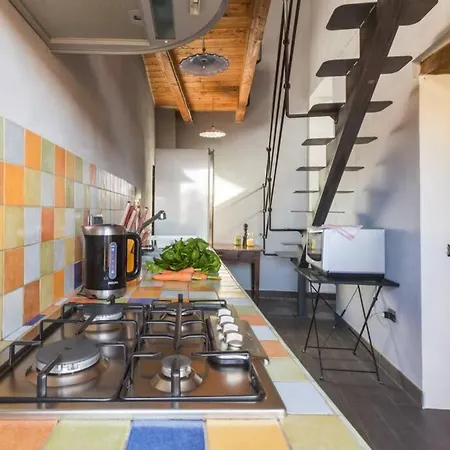 Su Dandaru, The Castle View House * Bosa